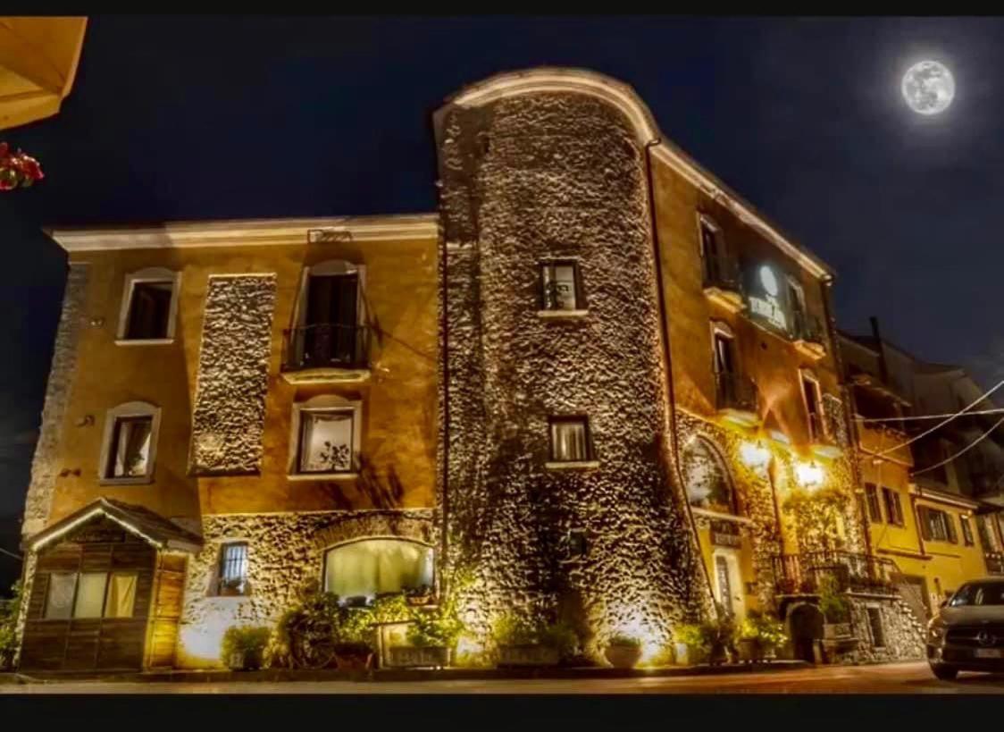Hotel Villa Torre Antica Atena Lucana Bagian luar foto
