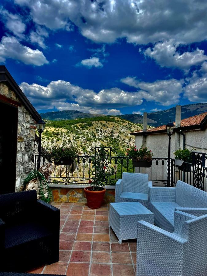 Hotel Villa Torre Antica Atena Lucana Bagian luar foto