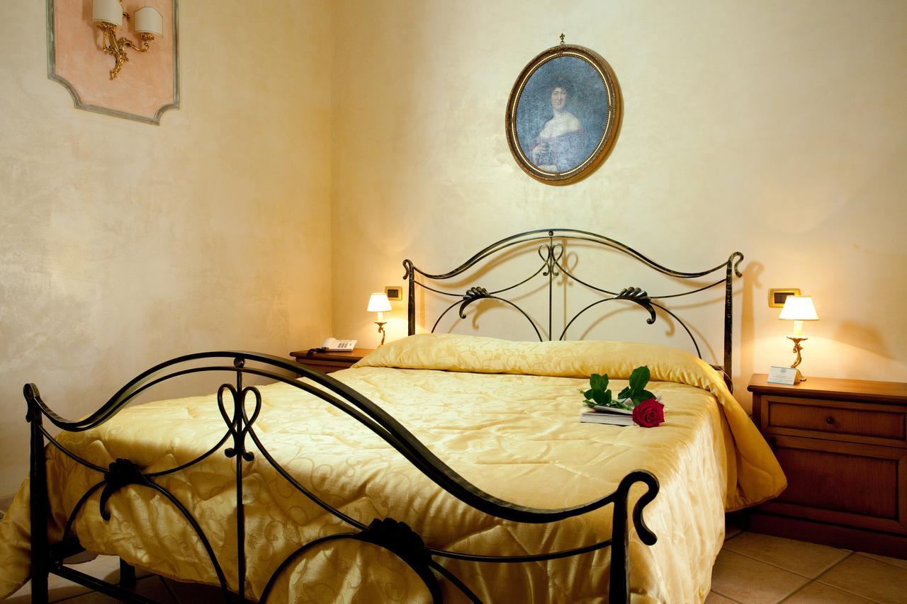 Hotel Villa Torre Antica Atena Lucana Bagian luar foto