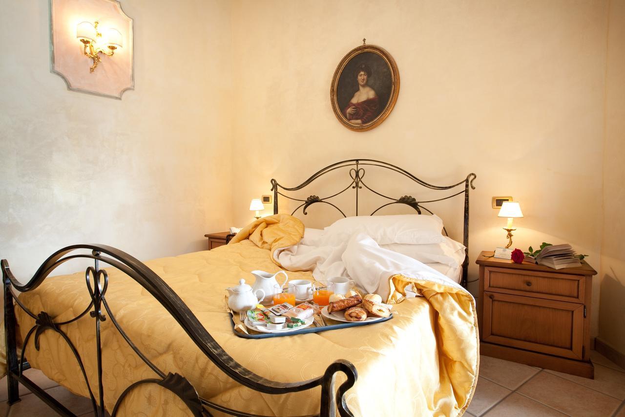 Hotel Villa Torre Antica Atena Lucana Bagian luar foto